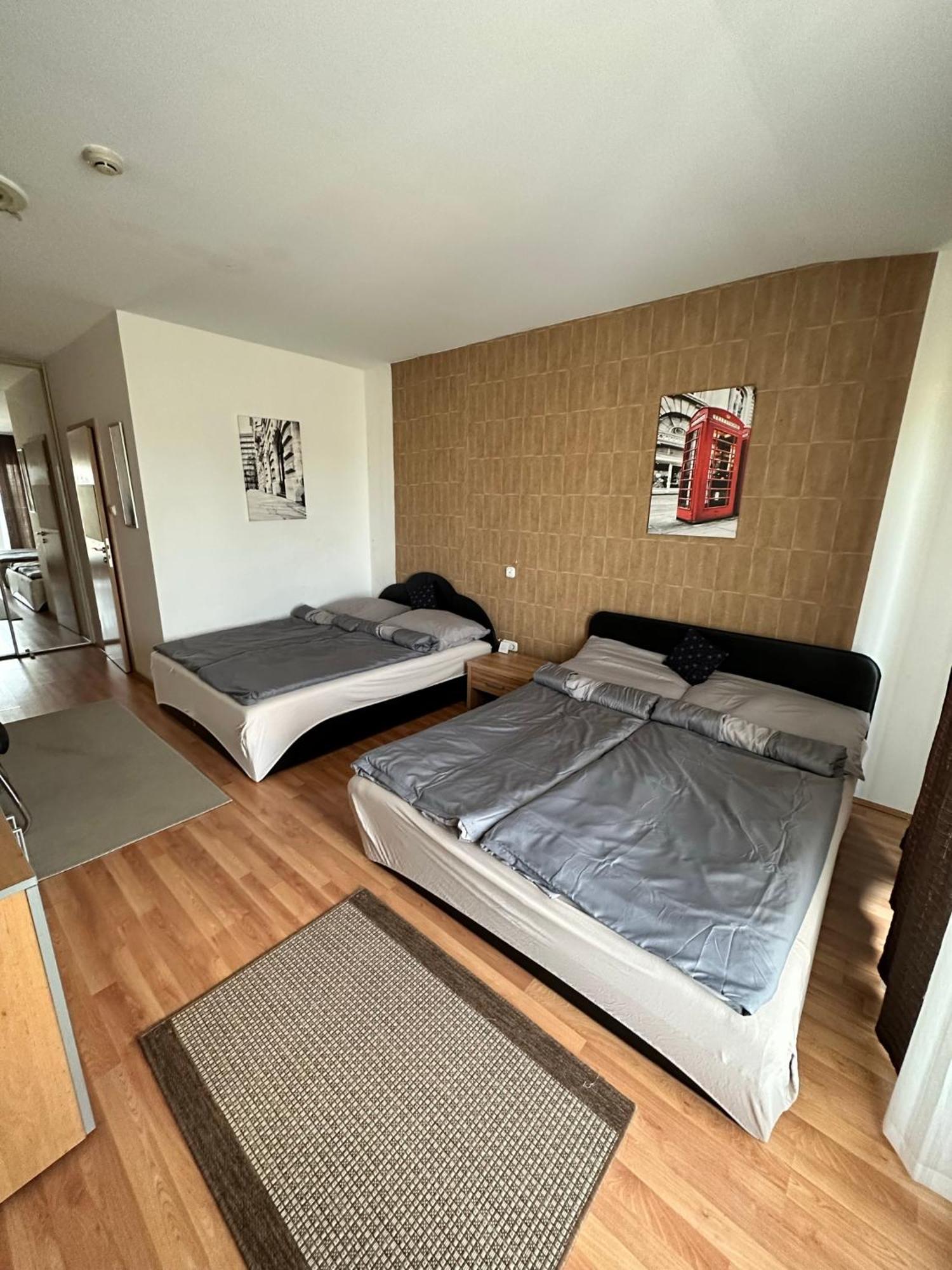 Velvet Motel Hegyeshalom Dış mekan fotoğraf