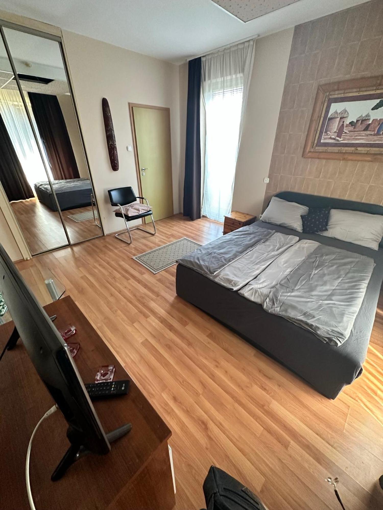 Velvet Motel Hegyeshalom Dış mekan fotoğraf